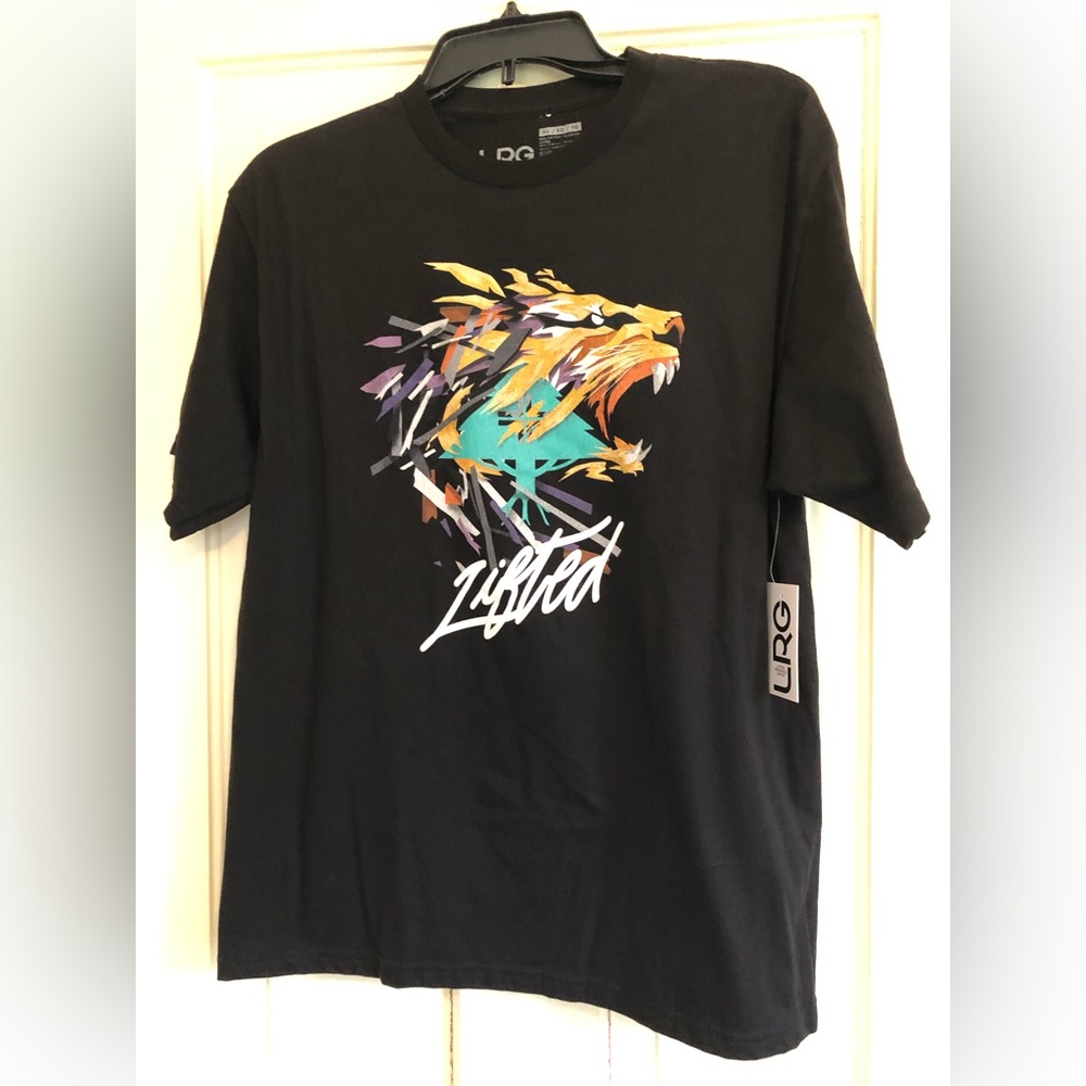 Lifted Lion Crew Neck T‑Shirt